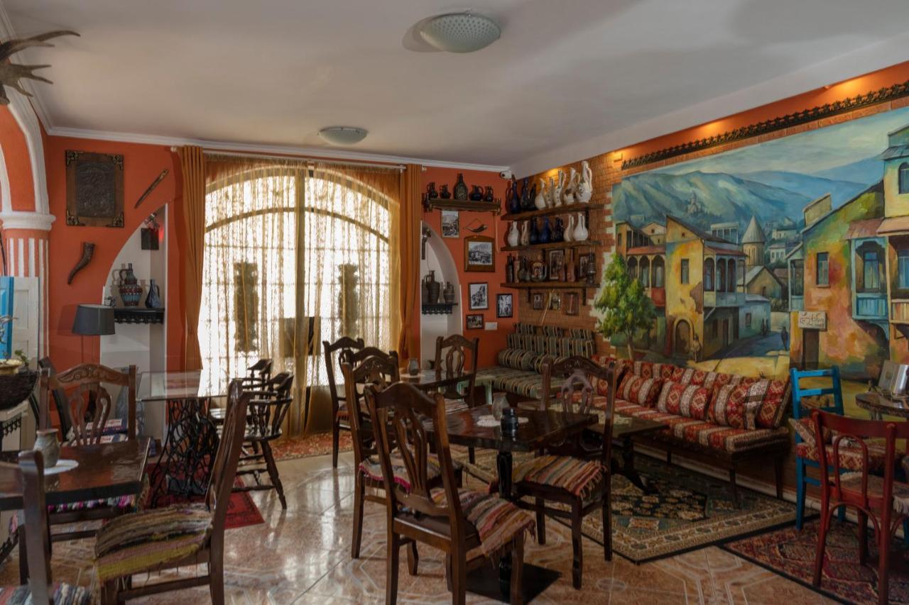 Elia Boutique Hostel & Apart-Hotel Tbilisi Ngoại thất bức ảnh